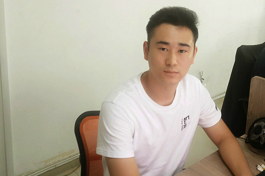 優秀就業學子姜曉:從普通文員到網站設計師的逆襲