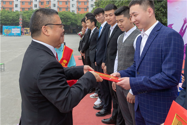 就業進行時 警惕!避開這些“求職陷阱”